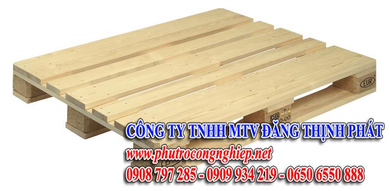 Pallet gỗ