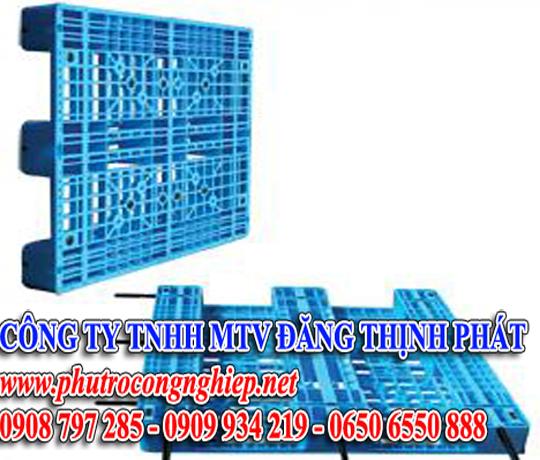 PALLET NHỰA, P 704